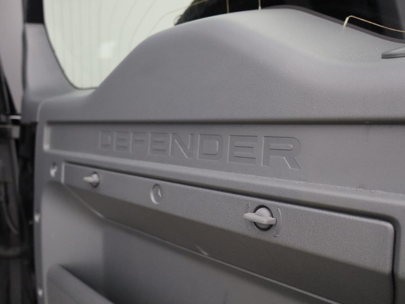 2023 (73) LAND ROVER DEFENDER 3.0 D250 X-Dynamic HSE 90 3dr Auto 5530653