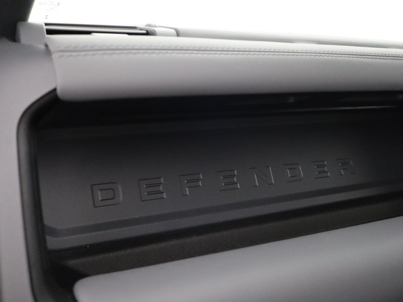 2023 (73) LAND ROVER DEFENDER 3.0 D250 X-Dynamic HSE 90 3dr Auto 5530665