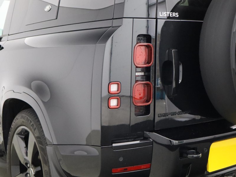 2023 (73) LAND ROVER DEFENDER 3.0 D250 X-Dynamic HSE 90 3dr Auto 5530654