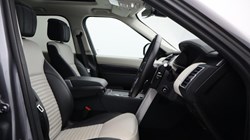 2025 (25) LAND ROVER DISCOVERY 3.0 D350 Metropolitan Edition 5dr Auto 5618212