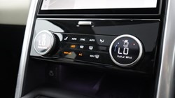 2025 (25) LAND ROVER DISCOVERY 3.0 D350 Metropolitan Edition 5dr Auto 5618227