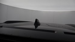 2025 (25) LAND ROVER DISCOVERY 3.0 D350 Metropolitan Edition 5dr Auto 5553624