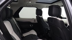 2025 (25) LAND ROVER DISCOVERY 3.0 D350 Metropolitan Edition 5dr Auto 5618201