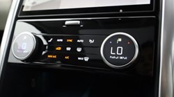 2025 (25) LAND ROVER DISCOVERY 3.0 D350 Metropolitan Edition 5dr Auto 5553672