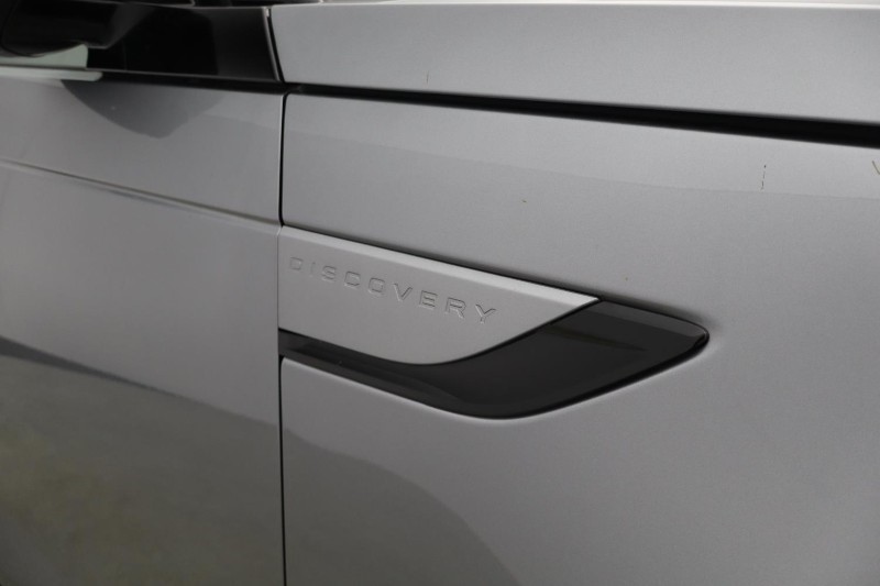 2025 (25) LAND ROVER DISCOVERY 3.0 D350 Metropolitan Edition 5dr Auto 5618232