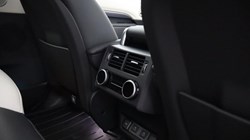2025 (25) LAND ROVER DISCOVERY 3.0 D350 Metropolitan Edition 5dr Auto 5553641