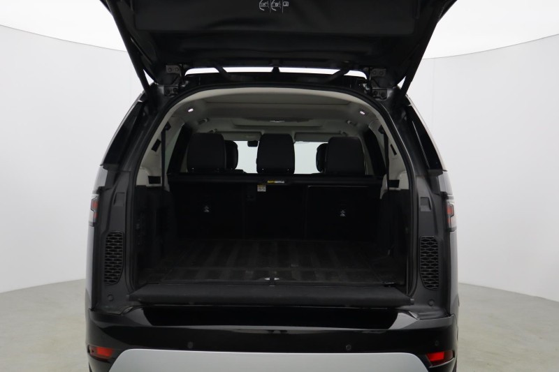 2025 (25) LAND ROVER DISCOVERY 3.0 D350 Metropolitan Edition 5dr Auto 5618192