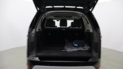 2025 (25) LAND ROVER DISCOVERY 3.0 D350 Metropolitan Edition 5dr Auto 5553628