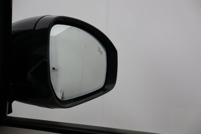 2024 (74) LAND ROVER DISCOVERY 3.0 D350 Dynamic HSE 5dr Auto 5598041
