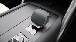 2024 (74) LAND ROVER DISCOVERY 3.0 D350 Dynamic HSE 5dr Auto 5598025