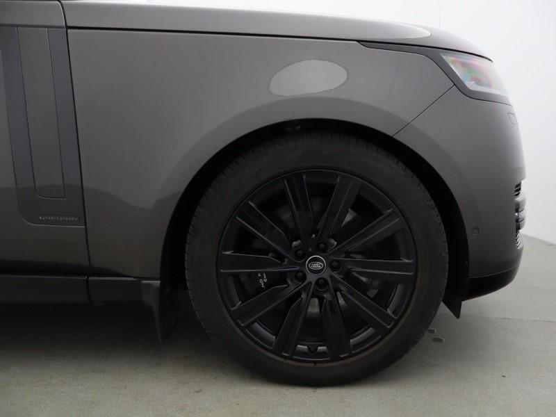 2024 (74) LAND ROVER RANGE ROVER 3.0 P550e Autobiography 4dr Auto 5532906