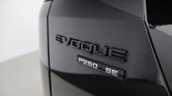 2019 (19) LAND ROVER RANGE ROVER EVOQUE 2.0 P250 R-Dynamic SE 5dr Auto 5541650