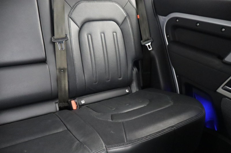 2021 (21) LAND ROVER DEFENDER 3.0 D250 X-Dynamic SE 110 5dr Auto [7 Seat] 5557593
