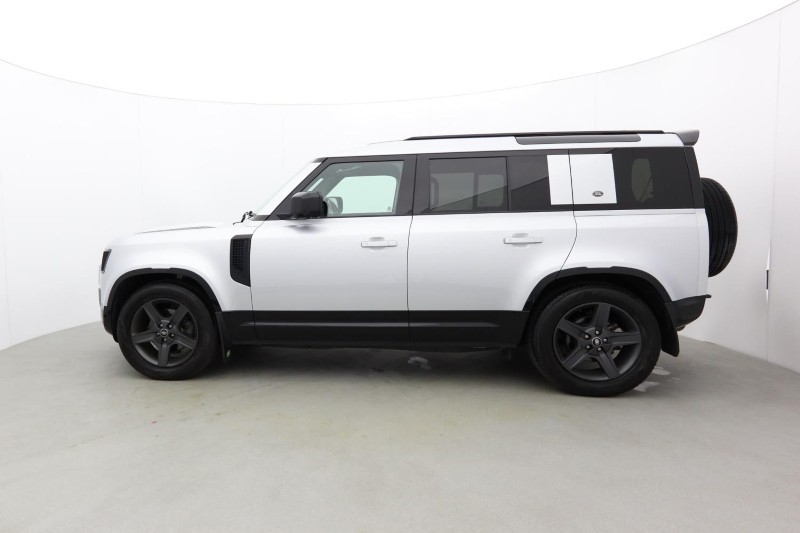 2021 (21) LAND ROVER DEFENDER 3.0 D250 X-Dynamic SE 110 5dr Auto [7 Seat] 5557533