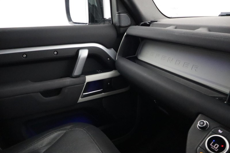 2021 (21) LAND ROVER DEFENDER 3.0 D250 X-Dynamic SE 110 5dr Auto [7 Seat] 5557589