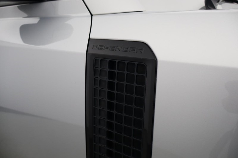 2021 (21) LAND ROVER DEFENDER 3.0 D250 X-Dynamic SE 110 5dr Auto [7 Seat] 5557556