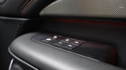 2021 (21) LAND ROVER DISCOVERY 3.0 SD6 HSE Luxury 5dr Auto 5554065