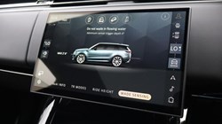 2024 (24) LAND ROVER RANGE ROVER SPORT 3.0 D300 Dynamic SE 5dr Auto 5548027