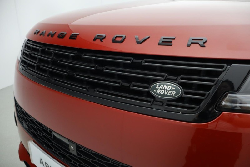 2024 (24) LAND ROVER RANGE ROVER SPORT 3.0 D300 Dynamic SE 5dr Auto 5548047