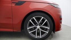 2024 (24) LAND ROVER RANGE ROVER SPORT 3.0 D300 Dynamic SE 5dr Auto 5548043