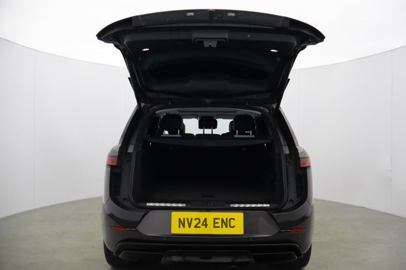 2024 (24) LAND ROVER RANGE ROVER SPORT 3.0 D300 Dynamic SE 5dr Auto 5586198