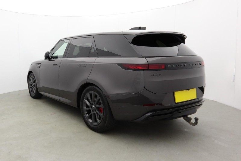 2024 (24) LAND ROVER RANGE ROVER SPORT 3.0 D300 Dynamic SE 5dr Auto 5586086
