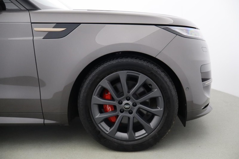2024 (24) LAND ROVER RANGE ROVER SPORT 3.0 D300 Dynamic SE 5dr Auto 5586143