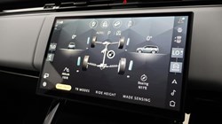 2024 (24) LAND ROVER RANGE ROVER SPORT 3.0 D300 Dynamic SE 5dr Auto 5586130