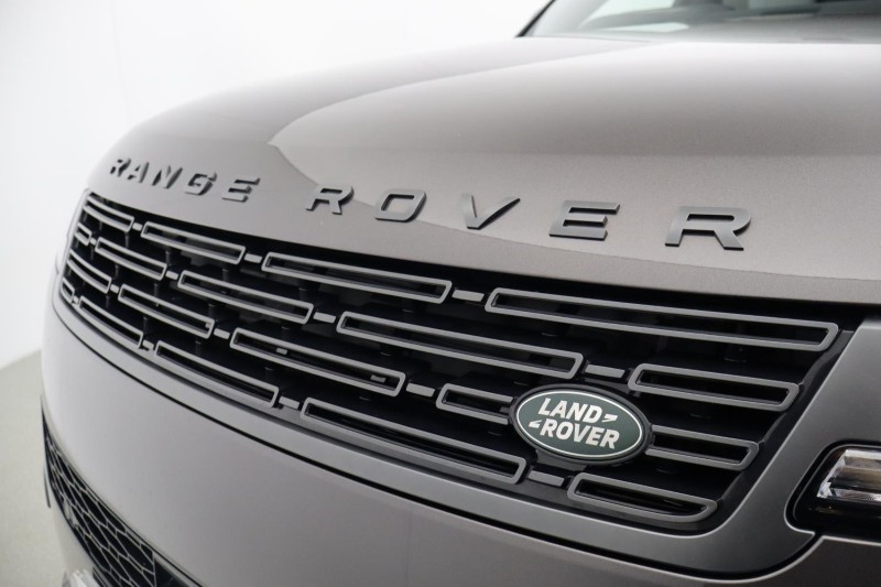 2024 (24) LAND ROVER RANGE ROVER SPORT 3.0 D300 Dynamic SE 5dr Auto 5586146