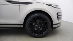 2022 (22) LAND ROVER RANGE ROVER EVOQUE 2.0 D200 Evoque Edition 5dr Auto 5578955
