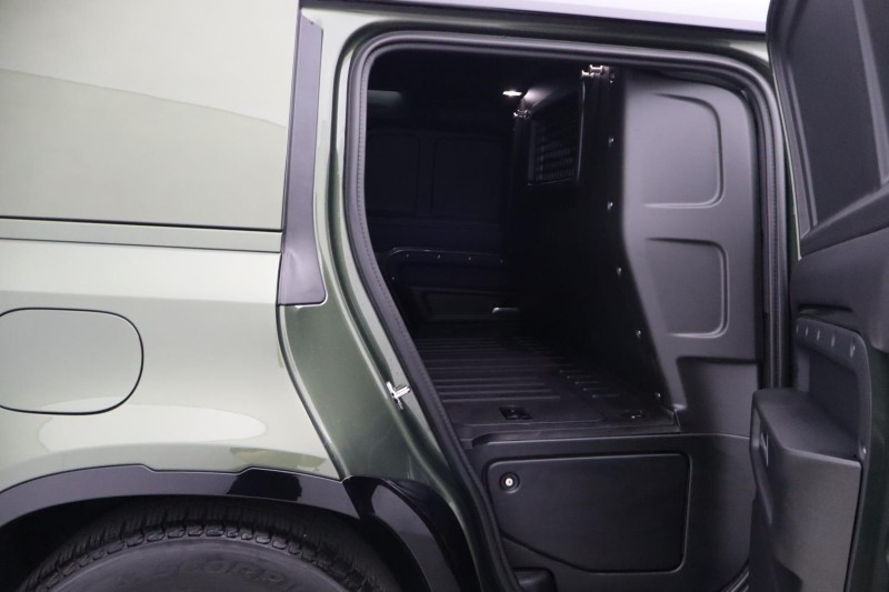 2026 (26) LAND ROVER COMMERCIAL DEFENDER 3.0 D350 Hard Top X-Dynamic HSE Auto 5587755