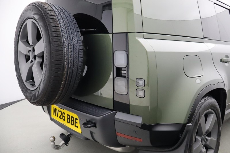 2026 (26) LAND ROVER COMMERCIAL DEFENDER 3.0 D350 Hard Top X-Dynamic HSE Auto 5587738