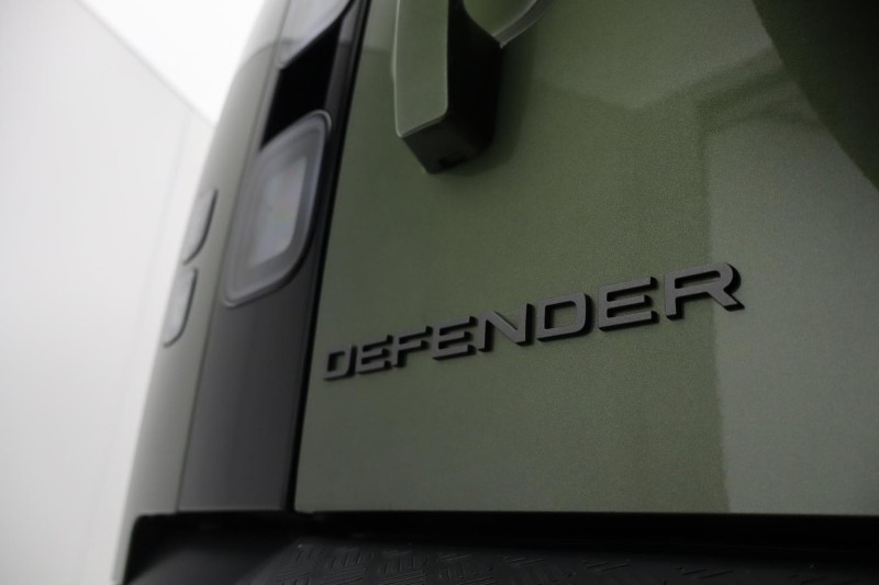 2026 (26) LAND ROVER COMMERCIAL DEFENDER 3.0 D350 Hard Top X-Dynamic HSE Auto 5587742