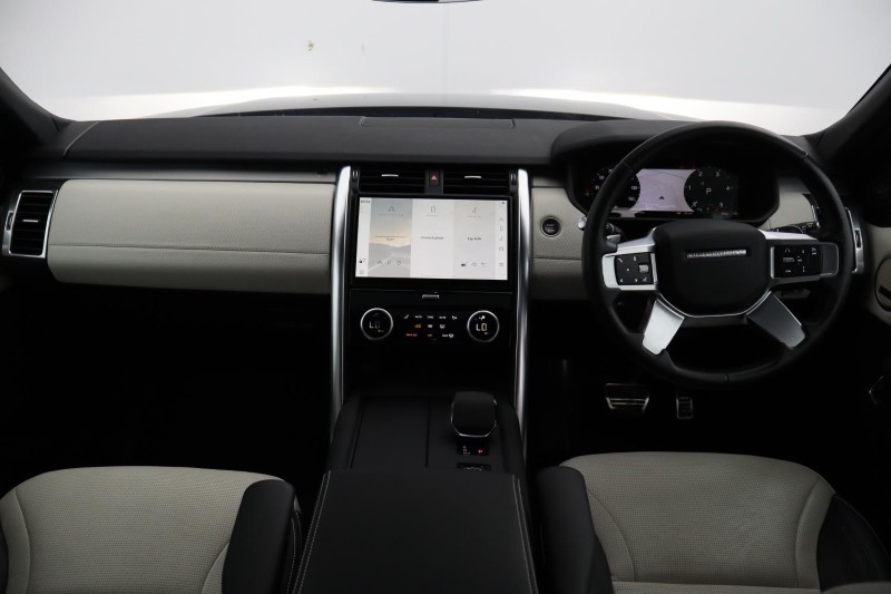 2023 (23) LAND ROVER DISCOVERY 3.0 D300 R-Dynamic SE 5dr Auto 5625925