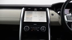 2023 (23) LAND ROVER DISCOVERY 3.0 D300 R-Dynamic SE 5dr Auto 5625927