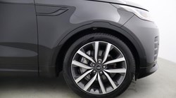 2023 (23) LAND ROVER DISCOVERY 3.0 D300 R-Dynamic SE 5dr Auto 5625907