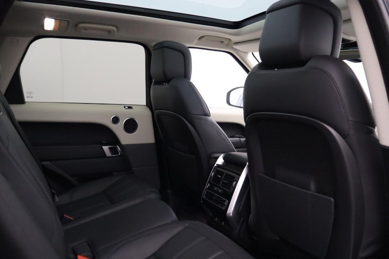 2021 (21) LAND ROVER RANGE ROVER SPORT 3.0 D300 HSE Silver 5dr Auto 5558448