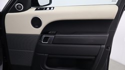 2021 (21) LAND ROVER RANGE ROVER SPORT 3.0 D300 HSE Silver 5dr Auto 5558468