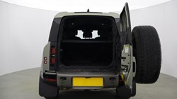 2021 (71) LAND ROVER DEFENDER 3.0 D250 X-Dynamic SE 110 5dr Auto 5561454