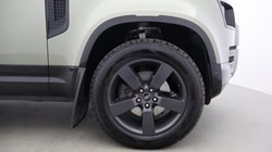 2021 (71) LAND ROVER DEFENDER 3.0 D250 X-Dynamic SE 110 5dr Auto 5561473
