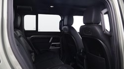 2021 (71) LAND ROVER DEFENDER 3.0 D250 X-Dynamic SE 110 5dr Auto 5561467