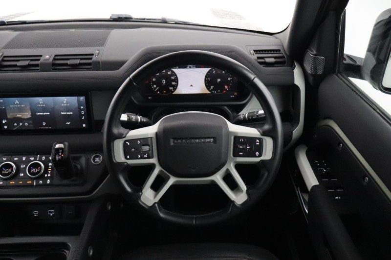 2021 (71) LAND ROVER DEFENDER 3.0 D250 X-Dynamic SE 110 5dr Auto 5561484