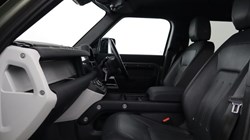 2021 (71) LAND ROVER DEFENDER 3.0 D250 X-Dynamic SE 110 5dr Auto 5561460