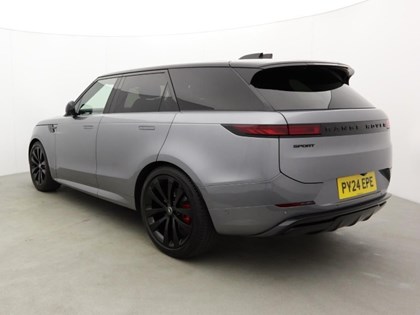 2024 (24) LAND ROVER RANGE ROVER SPORT 3.0 D300 Dynamic SE 5dr Auto