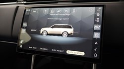 2024 (24) LAND ROVER RANGE ROVER 3.0 D300 HSE 4dr Auto 5554800