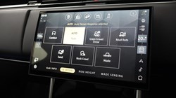 2024 (24) LAND ROVER RANGE ROVER 3.0 D300 HSE 4dr Auto 5554798
