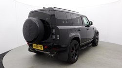 2025 (25) LAND ROVER DEFENDER 5.0 P425 X 110 5dr Auto 5562843