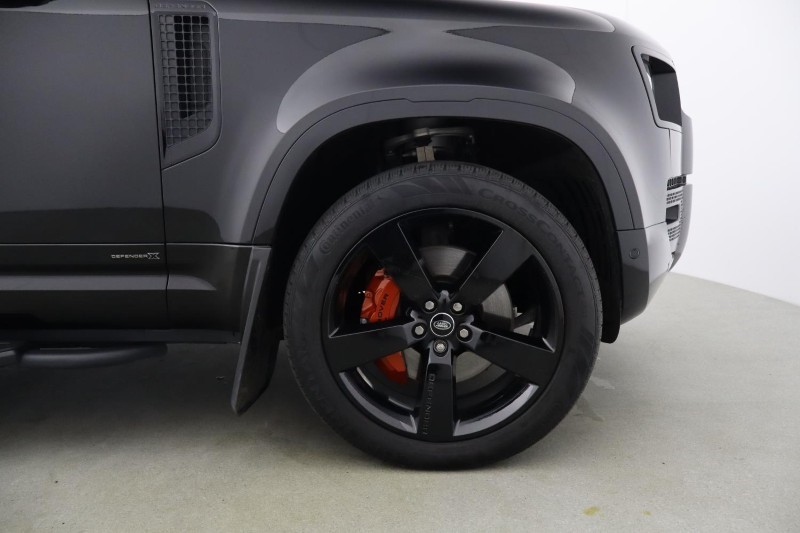 2025 (25) LAND ROVER DEFENDER 5.0 P425 X 110 5dr Auto 5562912