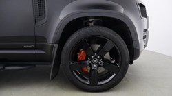 2025 (25) LAND ROVER DEFENDER 5.0 P425 X 110 5dr Auto 5562912