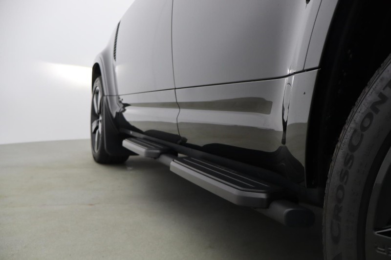 2025 (25) LAND ROVER DEFENDER 5.0 P425 X 110 5dr Auto 5562858